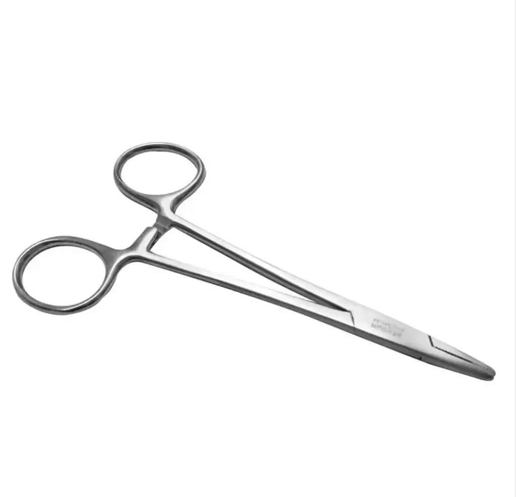 [6-12-6] Porta Agujas Mayo-Hegar 14 Cm, Gold, Recto, Con Ranura Central Y Estrias
 Cruzadas. H.P.